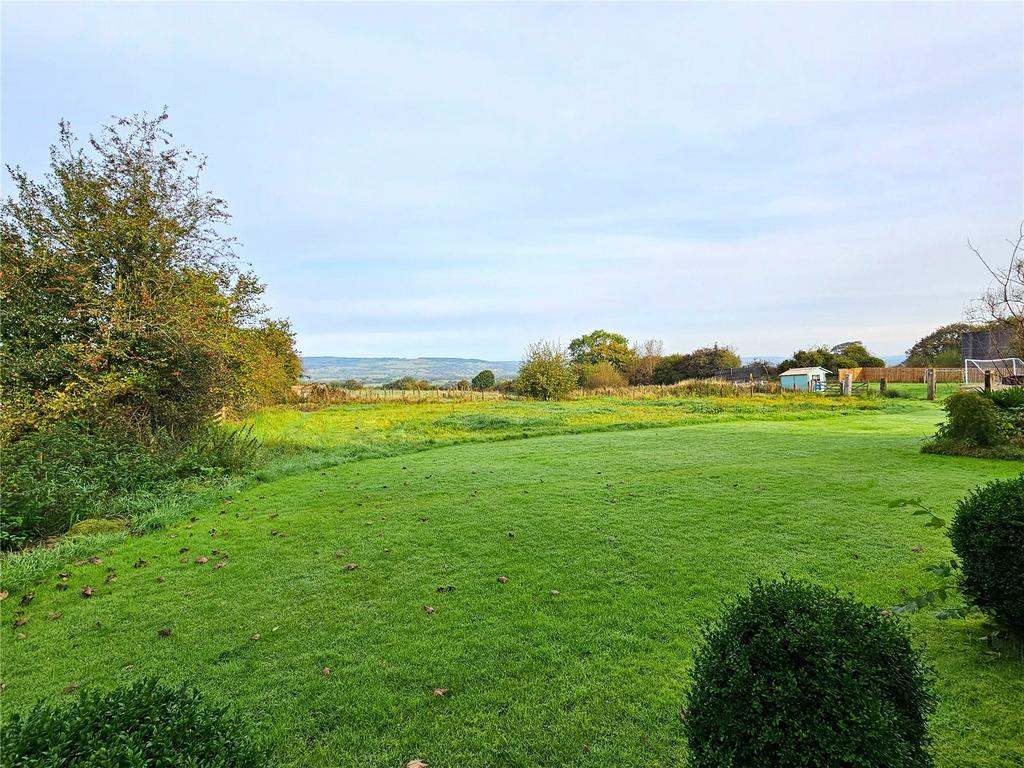 Vicarage Lane, Wilpshire, Blackburn, BB1 4 bed detached house for sale £795,000