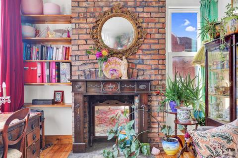 37 Clementina Road, London, E10 7LS