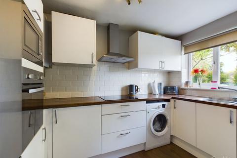 2 bedroom apartment for sale, Hartscroft, Linton Glade, Croydon