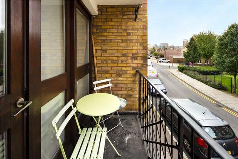 106 Carr Street, London, E14 7SU