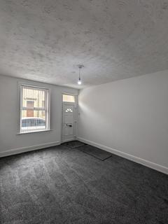 2 bedroom terraced house to rent - Pine Street, Burnley BB11