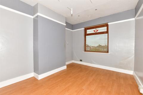 33 Clover Rise, Whitstable, CT5 3EY