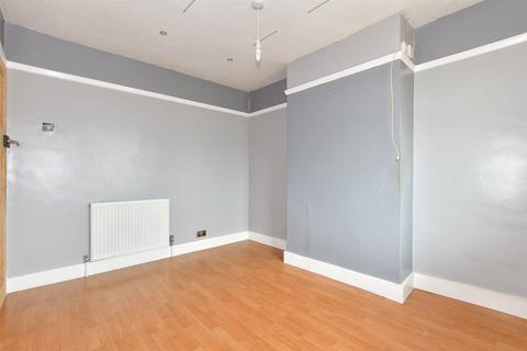33 Clover Rise, Whitstable, CT5 3EY