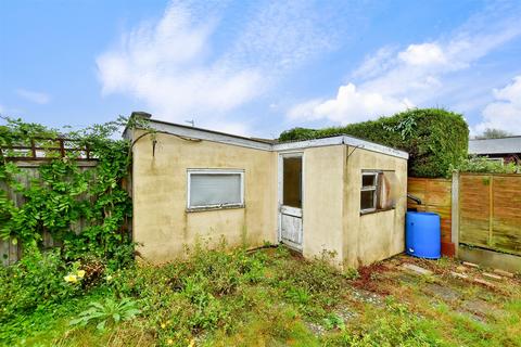 33 Clover Rise, Whitstable, CT5 3EY