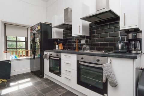 undefined, 0605L Candlemaker Row, Edinburgh, EH1 2QE