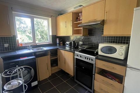 2 bedroom maisonette for sale, Alkham Road, Vinters Park, Maidstone, Kent