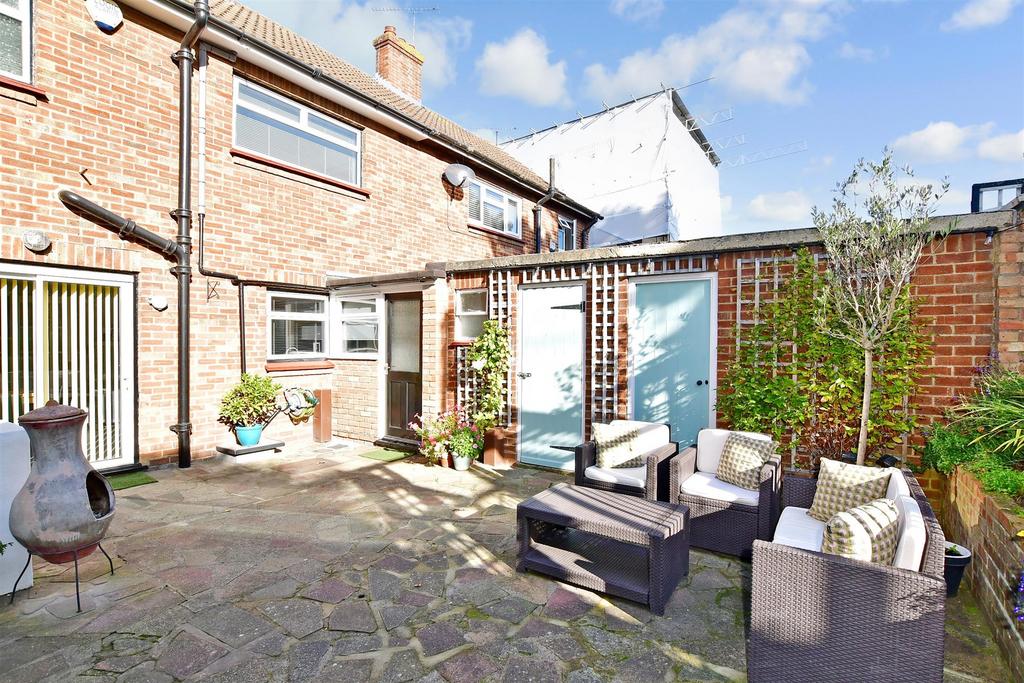 Patio / Decking