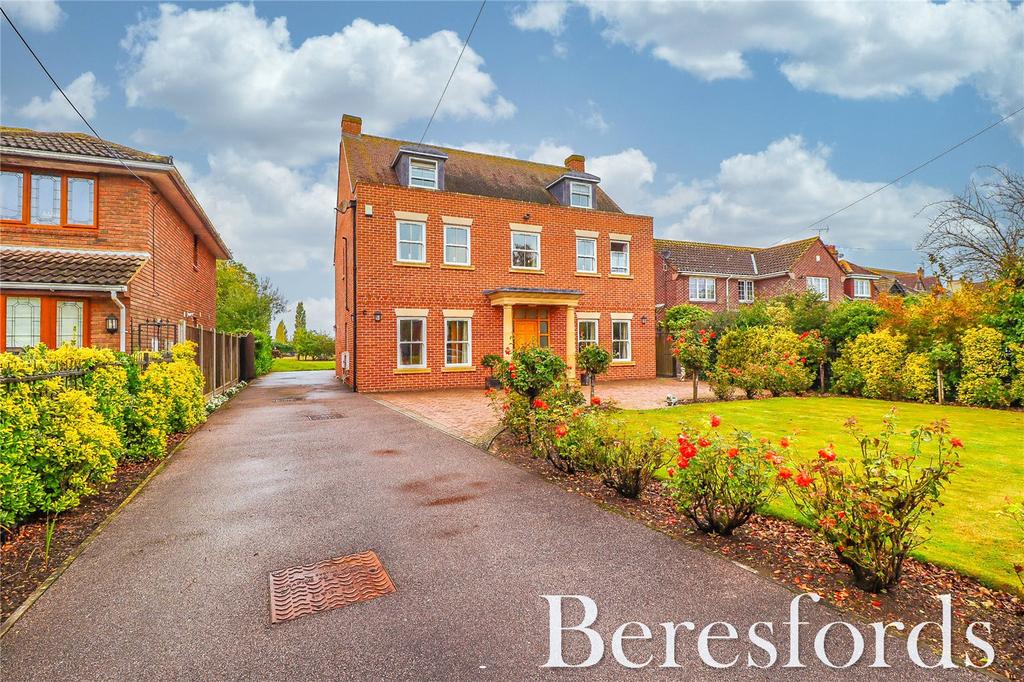 Church Lane, Bulphan, RM14 5 bed detached house for sale £1,400,000