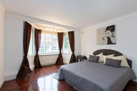 3 bedroom flat to rent, Frognal Lane, Hampstead, NW3