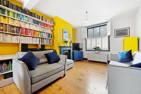 2 bedroom terraced house for sale - Albany Road, London SE5