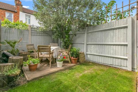 57a Heaton Road, Mitcham, CR4 2BW