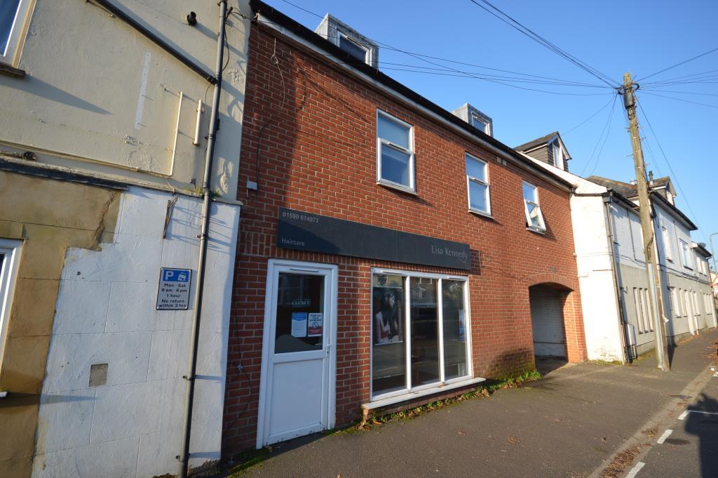 South Street, Pennington, Lymington... 1 bed apartment £750 pcm (£173 pw)