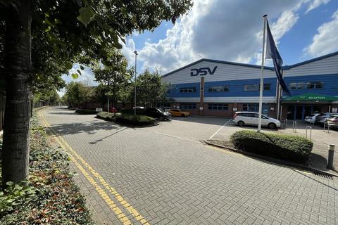 Industrial unit to rent - Unit 2 Airways Distribution Park, Wide Lane, Southampton, SO18 2RT