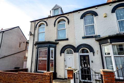 4 bedroom end of terrace house for sale, Salmon Street, South Shields