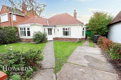 3 bedroom detached bungalow for sale, Lynn Grove, Gorleston