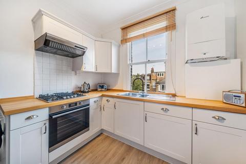 2 bedroom flat for sale - Caterham Road, Lewisham