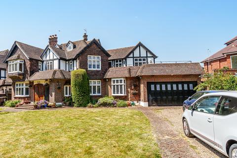 6 bedroom detached house for sale, Canons Drive, Edgware HA8
