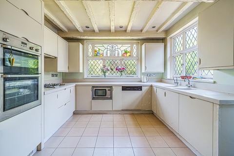 6 bedroom detached house for sale, Canons Drive, Edgware HA8