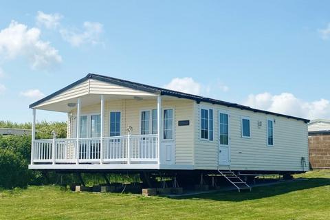 2 bedroom static caravan for sale, Beacon Road, Trimingham NR11