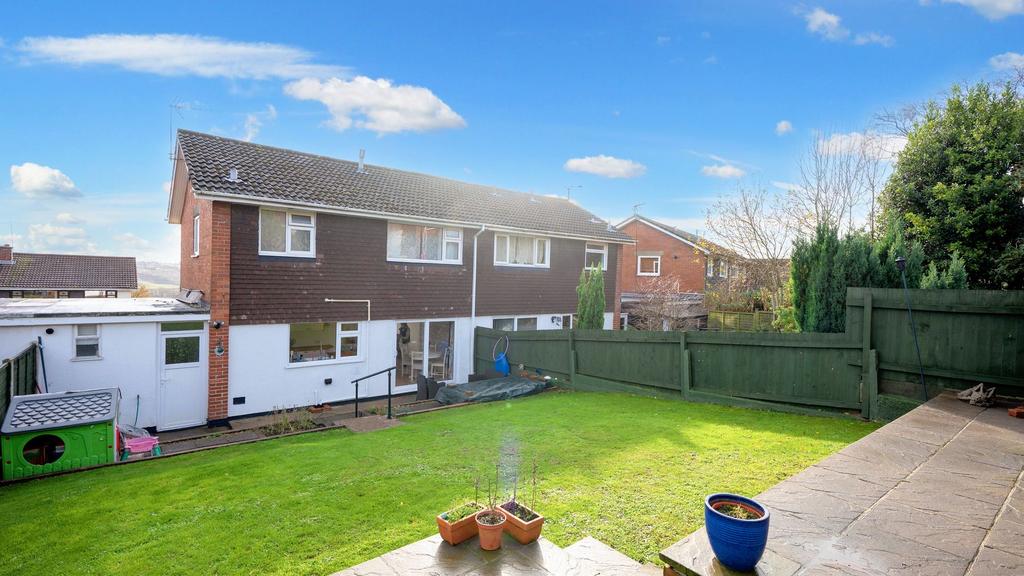 Anthony Drive, Caerleon, NP18 3 bed semidetached house for sale £270,000