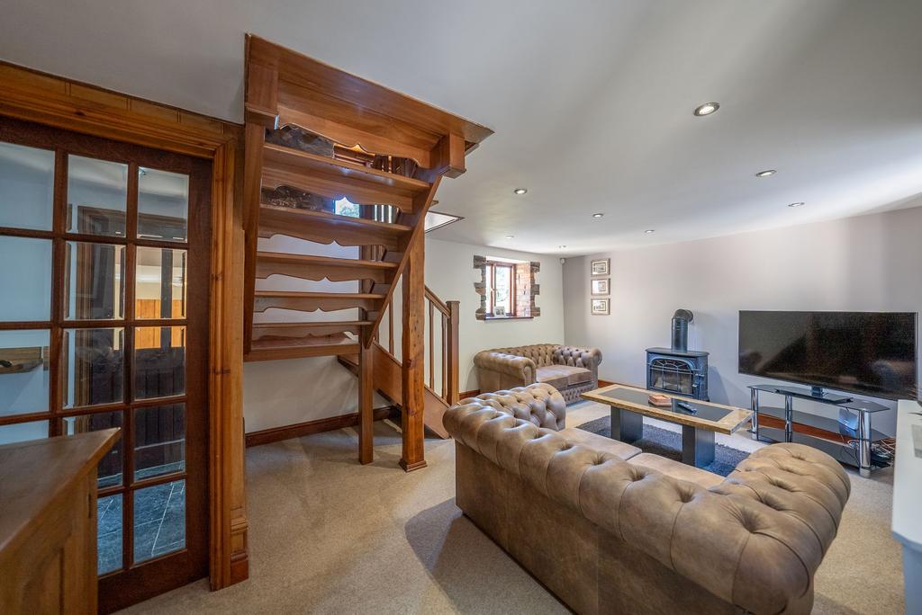 Lounge / Snug