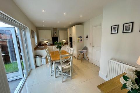 70 Bryn Morgrug, Alltwen, Swansea, SA8 3DP