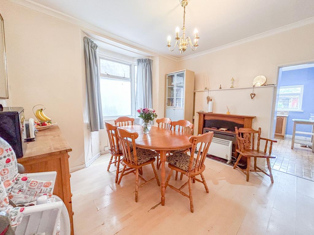 Breakfast Room
