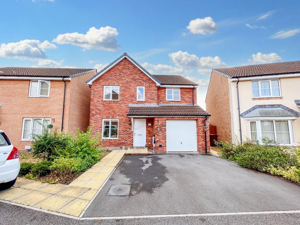 Aberbargoed, Bargoed, CF81 4 bed detached house for sale £280,000