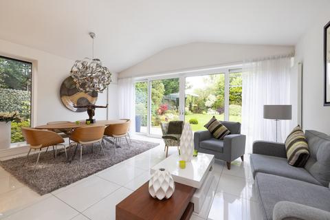 6 bedroom detached house for sale - 20 Ross Road, Newington, Edinburgh, EH16 5QN