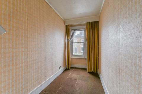 32a Crescent Road, Bromley, BR1 3PW