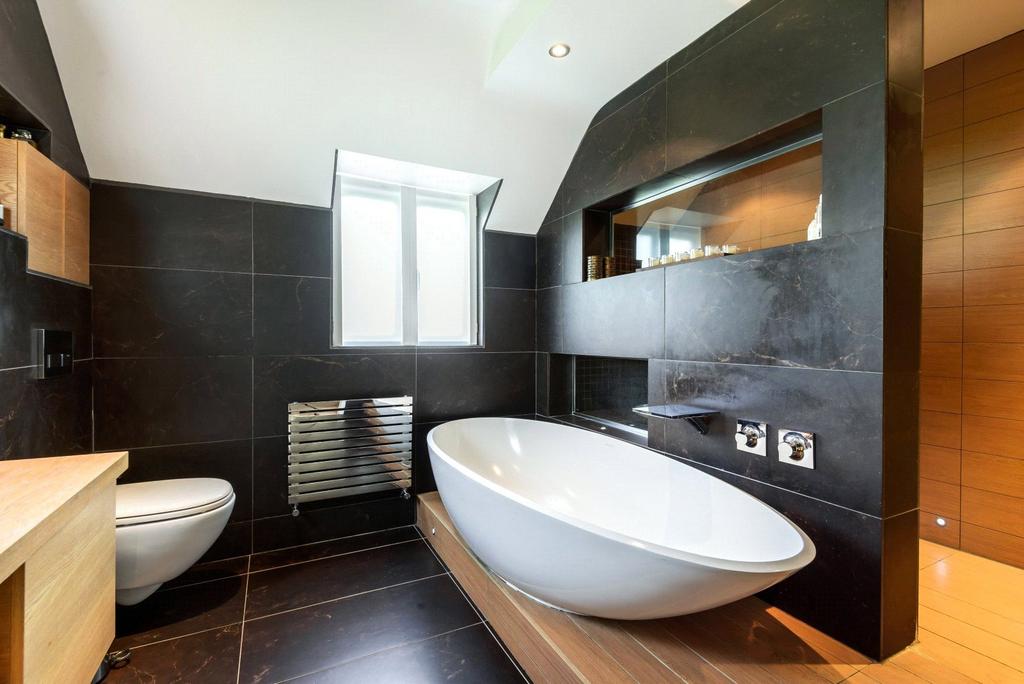 Principal Ensuite