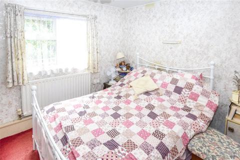 2 bedroom park home for sale - Fleet Road, Farnborough GU14