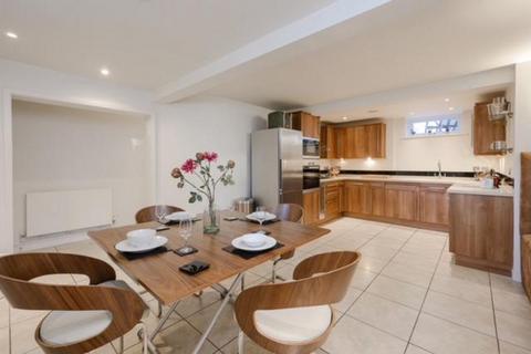 3 bedroom semi-detached house to rent, Church Road, London, SW19