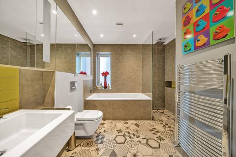 44 Kenilworth Road, London, W5 3UH