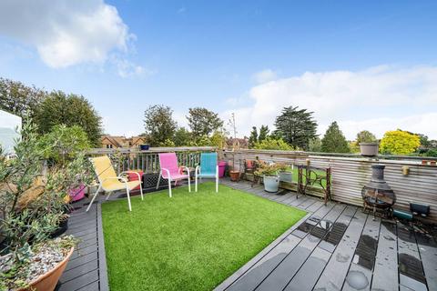 44 Kenilworth Road, London, W5 3UH