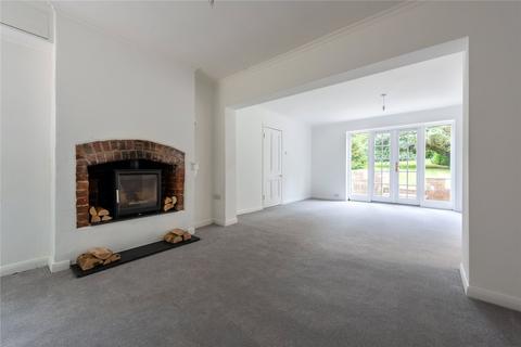 2 bedroom semi-detached house for sale, Pebblehill Road, Betchworth, Surrey, RH3