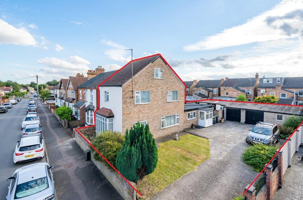 Thornton Street, Kempston, Bedford 3 bed detached house for sale £375,000