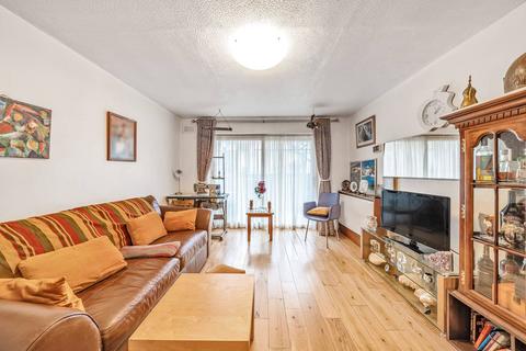 14 Inver Close, London, E5 9NW