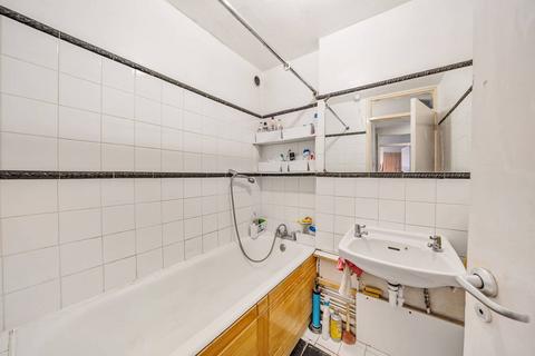 14 Inver Close, London, E5 9NW