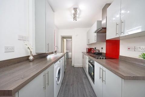 4 bedroom house share to rent, Boughey Road