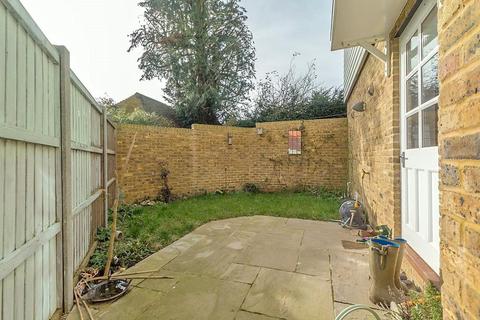 undefined, Chequers Hill, Doddington, Sittingbourne, Kent, ME9