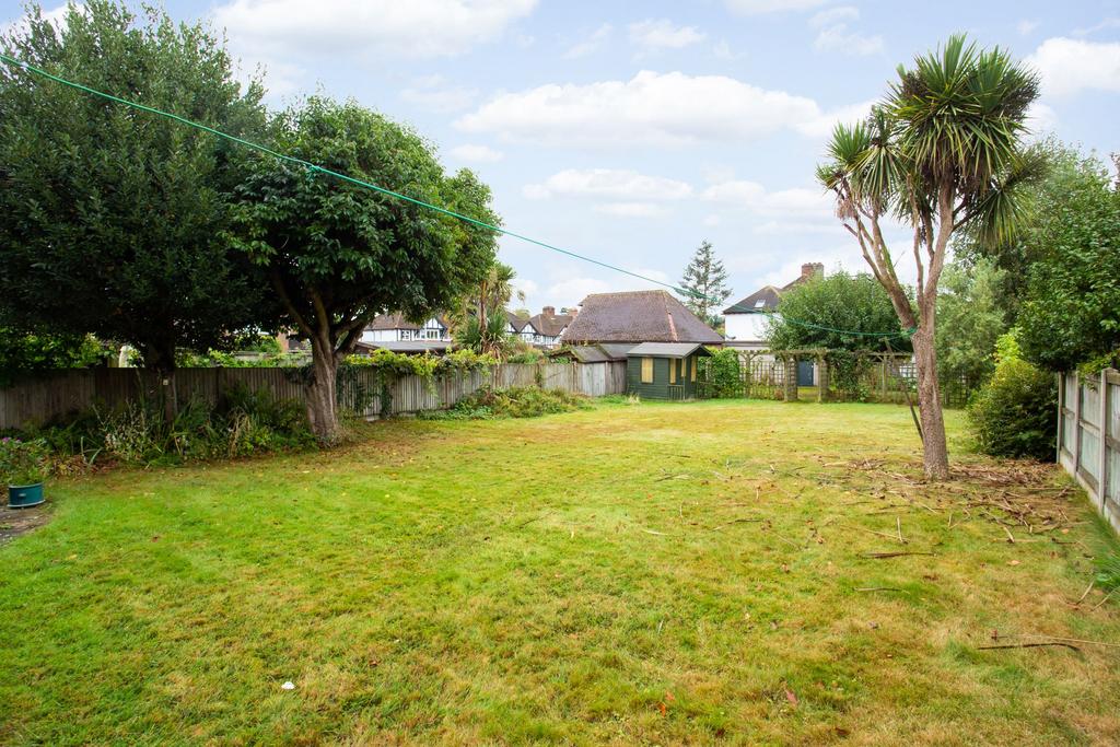 Whitstable Road, Canterbury, CT2 6 bed detached house for sale £850,000