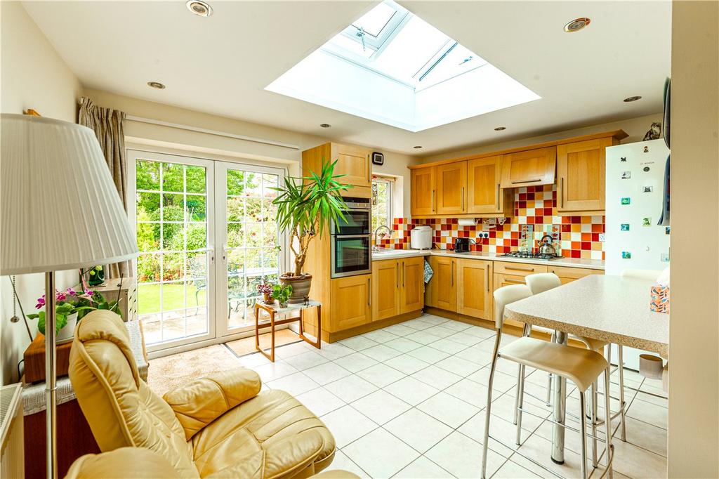 Handside Lane, Welwyn Garden City... 3 bed semidetached house for sale