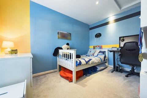 8 Jacomb Drive, Lower Broadheath, Worcester, WR2 6SG