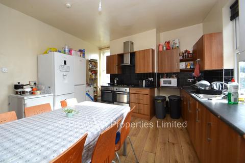 undefined, Hill Top Street, Hyde Park LS6