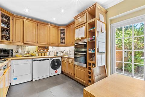 28 Barham Road, London, SW20 0ET