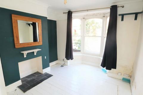 2 bedroom terraced house for sale - Kirkby Street, Lincoln, Lincolnshire, LN5 7TY