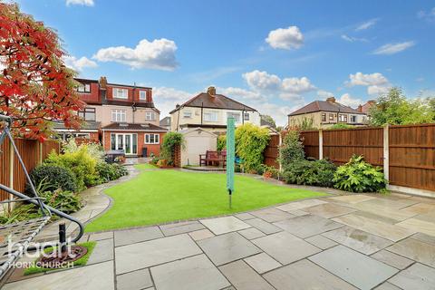 22 Windsor Road, Hornchurch, RM11 1PD