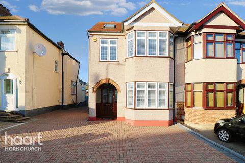 22 Windsor Road, Hornchurch, RM11 1PD
