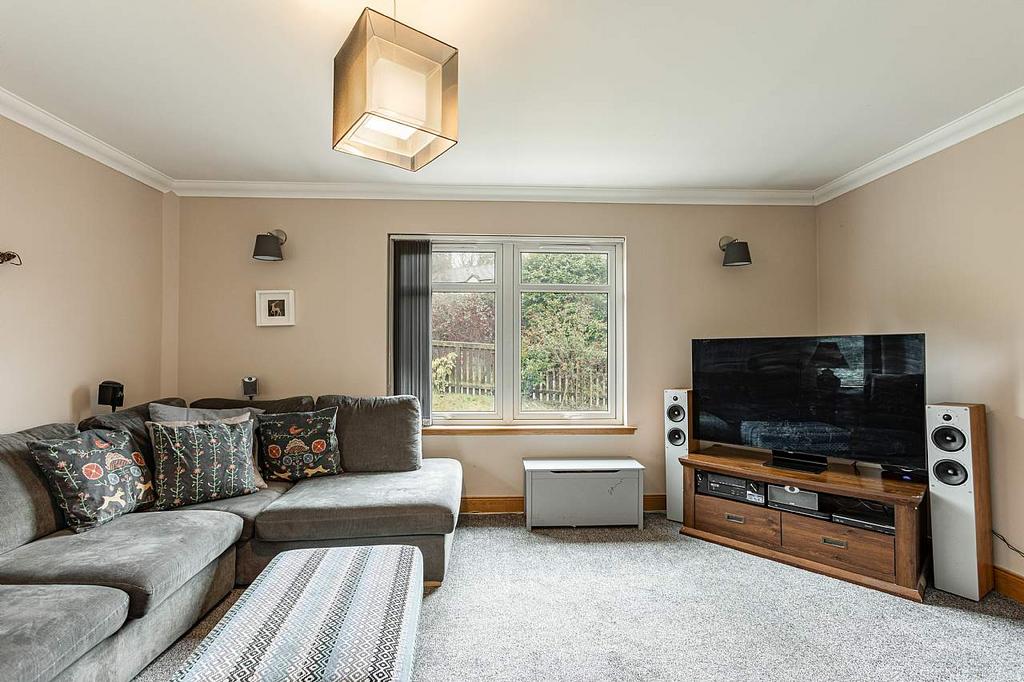 3 William Law Gardens, Galashiels TD1... 5 bed detached house £335,000